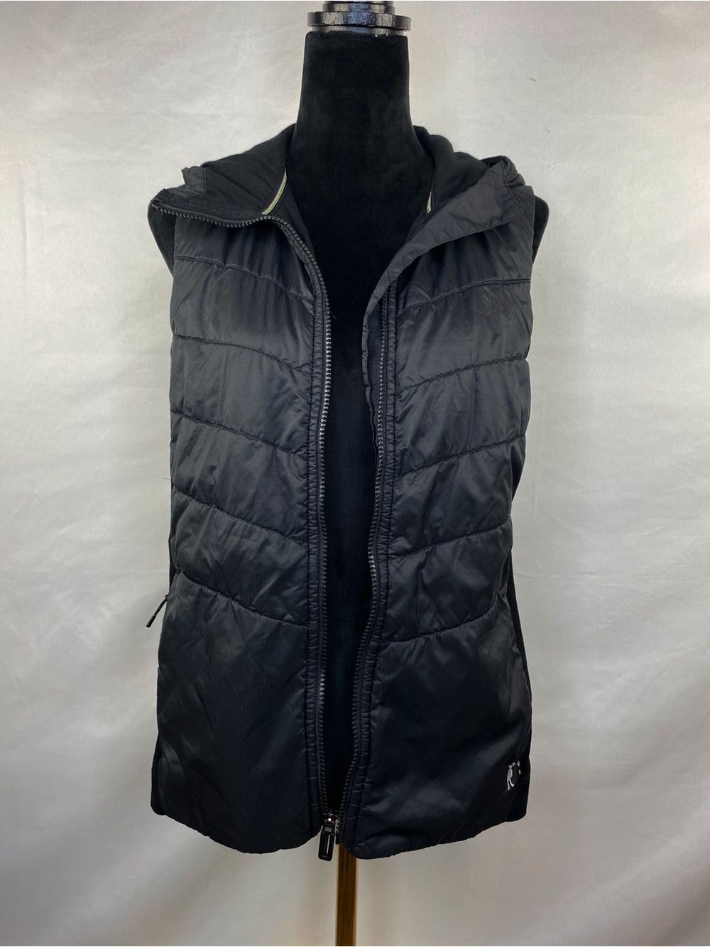 Smartwool Black Merino Wool Hooded Puffer Vest Size Large